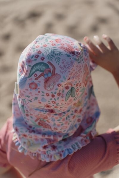 Gorro rosa con estampado de sirena. - Imagen 5