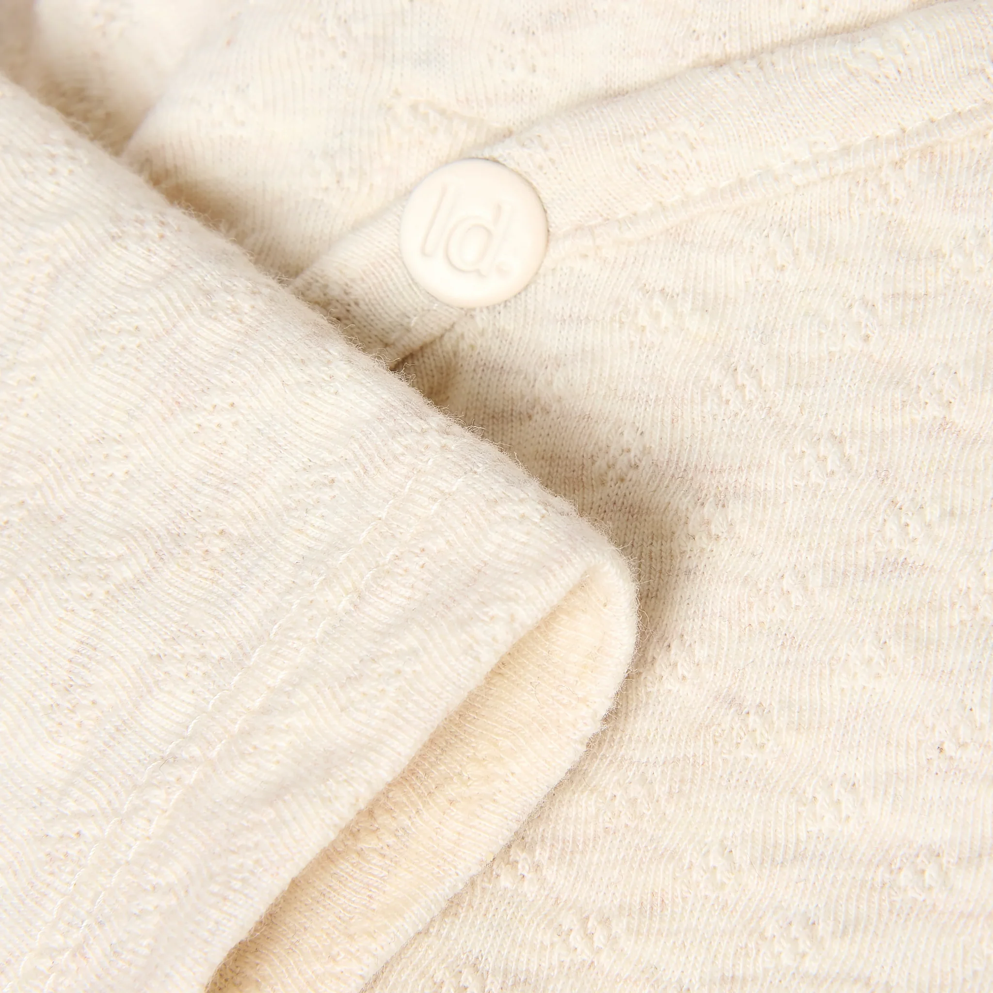Camisa cruzada de manga larga color beige. Little dutch - Imagen 2