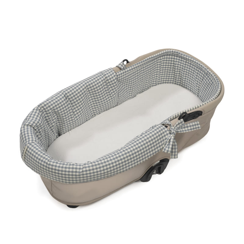 CUBRE CUCO DUAL + FUNDA COLCHÓN PRALINÉ VICHY MATCHA WALKING MUM - Imagen 4